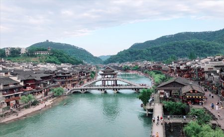 Trương Gia Giới – Phượng Hoàng Cổ Trấn – Viên Gia Giới – Vũ Lăng Nguyên – Hà Nội